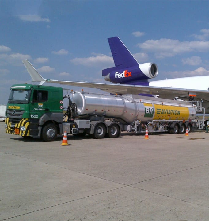 Aircraft Refueller