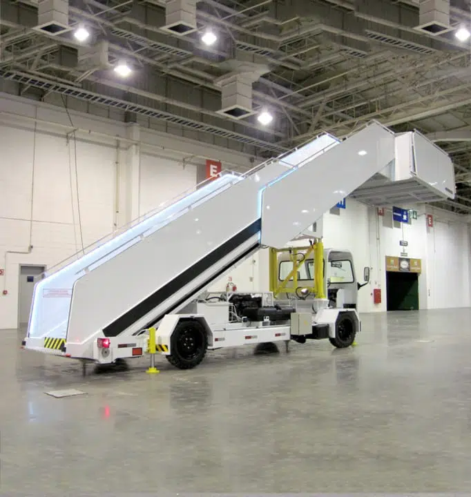 Self-Propelled Passenger Stairs